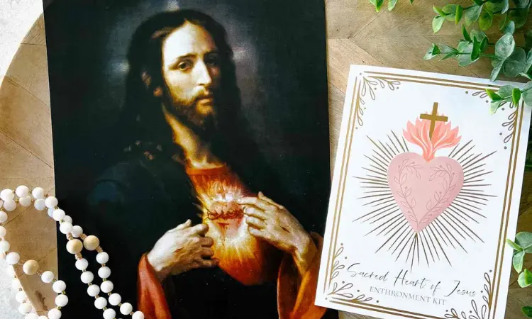 Sacred Heart of Jesus image from House of Joppa Sacred Heart of Jesus image from House of Joppa