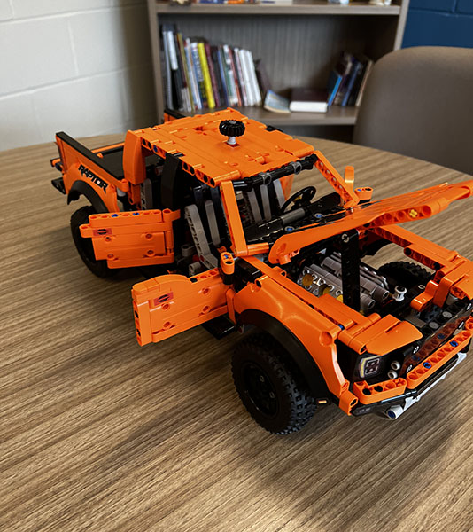 Robotic truck