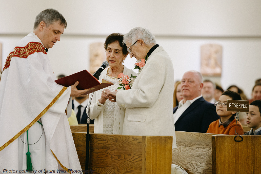 Joe Sassatelli and Toni Garvey take their vows. 